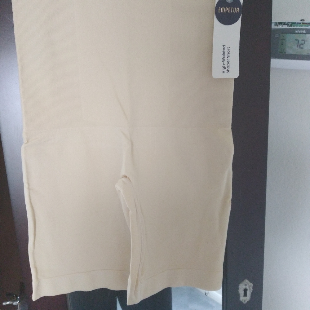 Shapewear, shaper mint, xl XXL new with tags